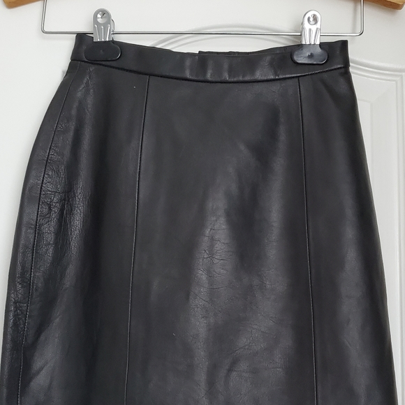John michael 100% leather mini skirt - Picture 2 of 8